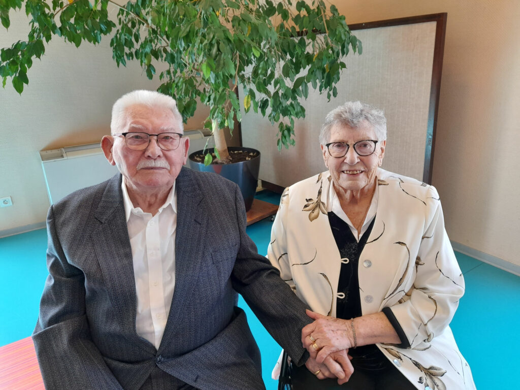 Noce de palissandre de Robert SCHINGS et Charlotte Nicolas