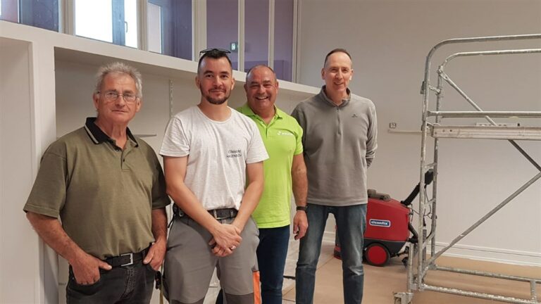 Travaux de remise en peinture de l’intérieur de l’école de Hagenbach