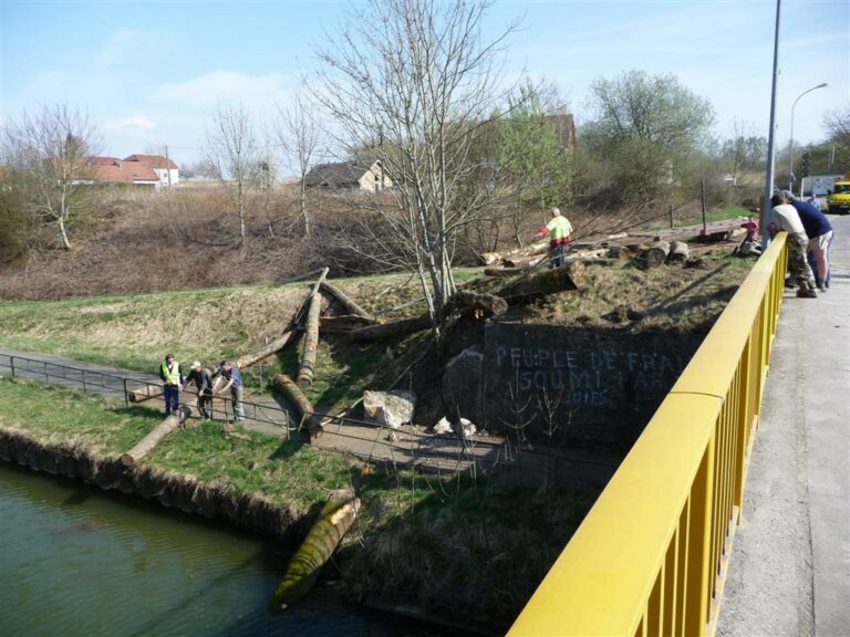 Accident à proximité du canal
