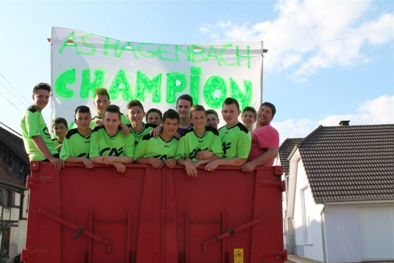 L’Equipe des U15 victorieuse de leur championnat