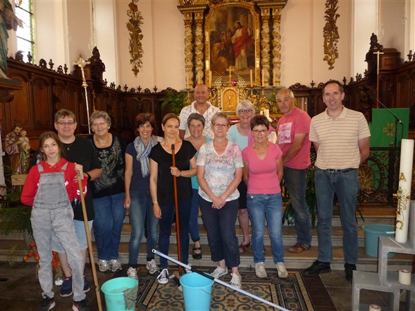 Nettoyage de l'église