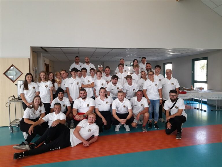 Repas carpes frites de l'EHB